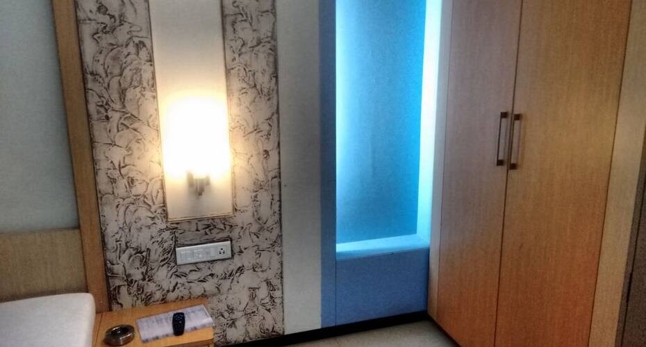 Hotel Rajvilas, Pune 4